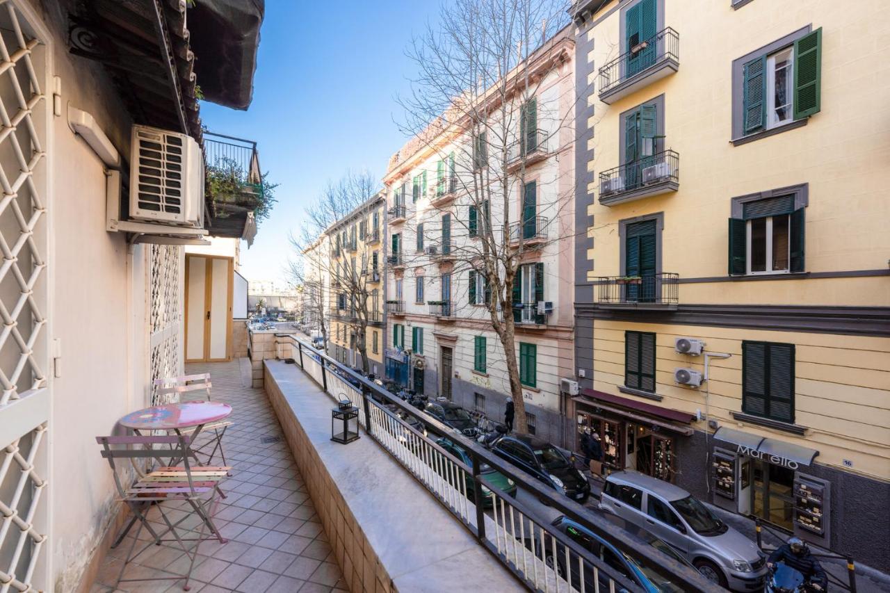 Napoli Charming Apartments Vomero "Fashion And Glamour" Exterior foto